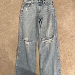 American Eagle Outfitters Light Blue Distressed Jeans